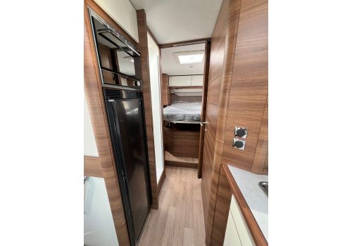 Autocaravana Integral RAPIDO C86i Modelo 2025 de Ocasión