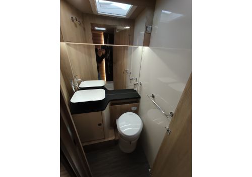 Autocaravana Integral MOBILVETTA Kea I 90 de Ocasión