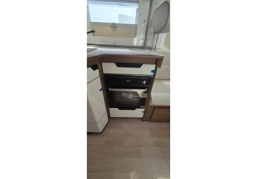 Autocaravana Integral RAPIDO 8066DF Modelo 2025 de Ocasión