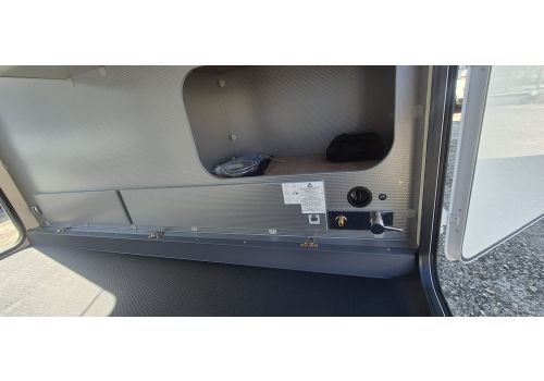 Autocaravana Integral RAPIDO 8066DF Modelo 2025 de Ocasión