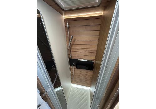 Autocaravana Perfilada MOBILVETTA Krosser P 90 de Ocasión