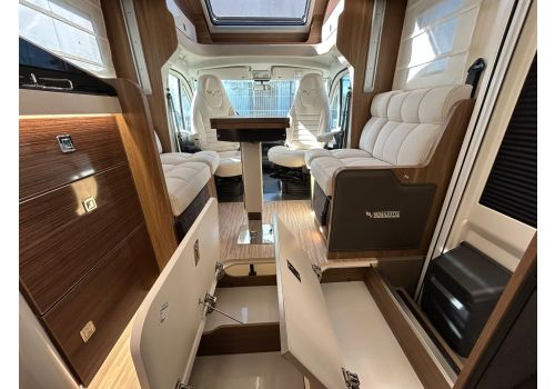 Autocaravana Perfilada MOBILVETTA Krosser P 90 de Ocasión