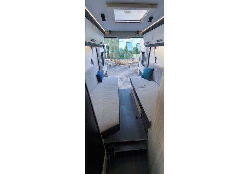 Furgoneta Cámper SUN LIVING V Series 65SL de Ocasión