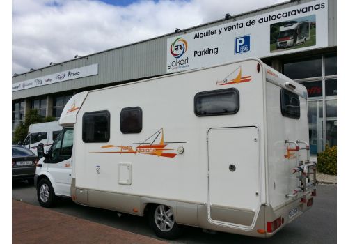 Autocaravana Perfilada RIMOR Katamarano 8P de Ocasión