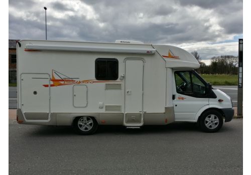 Autocaravana Perfilada RIMOR Katamarano 8P de Ocasión