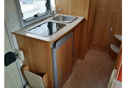 Autocaravana Perfilada RIMOR Katamarano 8P de Ocasión