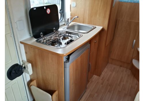 Autocaravana Perfilada RIMOR Katamarano 8P de Ocasión