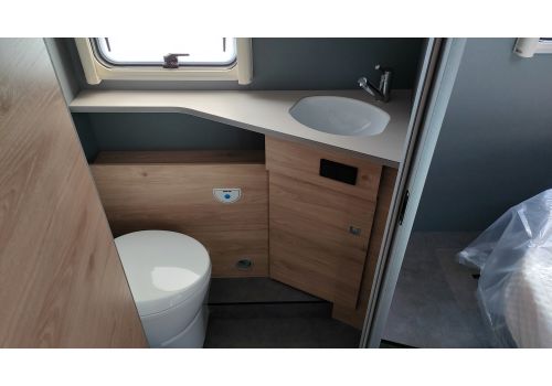 Autocaravana Perfilada DETHLEFFS Just Camp T7052 DBM de Ocasión