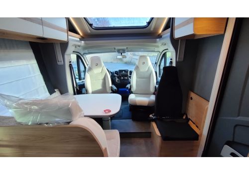 Autocaravana Perfilada DETHLEFFS Just Camp T7052 EB de Ocasión