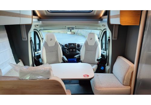 Autocaravana Perfilada DETHLEFFS Just Camp T7052 EB de Ocasión