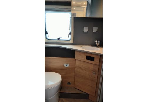 Autocaravana Perfilada DETHLEFFS Just Camp T7052 EB de Ocasión