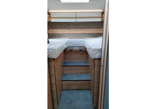 Autocaravana Perfilada DETHLEFFS Just Camp T7052 EB de Ocasión