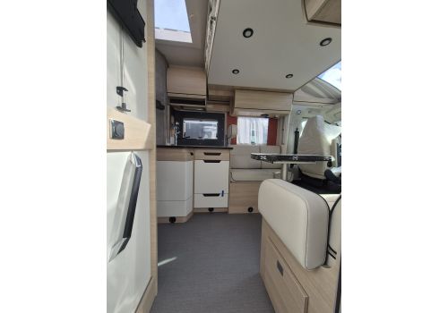 Autocaravana Perfilada RAPIDO Rapido 696F Modelo 2025 de Ocasión
