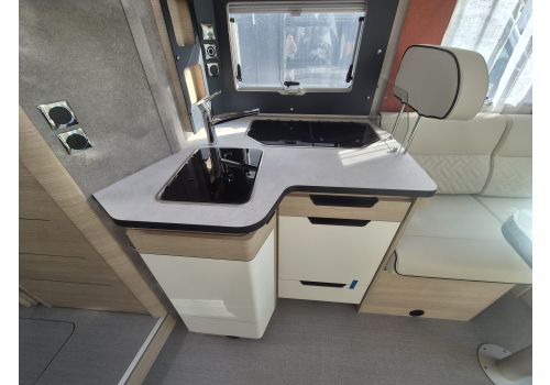 Autocaravana Perfilada RAPIDO Rapido 696F Modelo 2025 de Ocasión