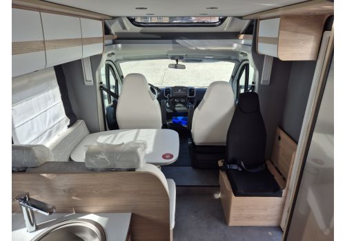 Autocaravana Perfilada DETHLEFFS Just Camp T7052 DBM Modelo 2026 Nueva en Venta