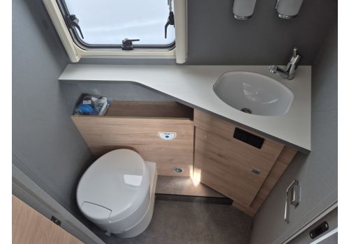 Autocaravana Perfilada DETHLEFFS Just Camp T7052 DBM Modelo 2026 Nueva en Venta