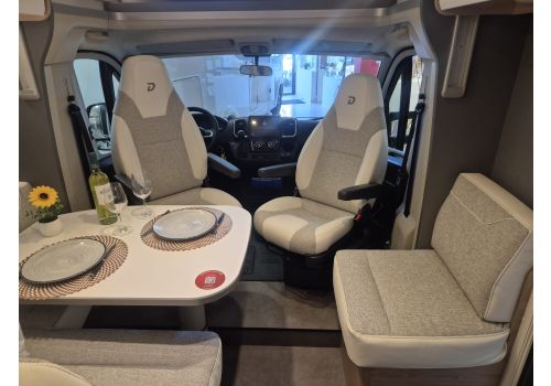 Autocaravana Perfilada DETHLEFFS Just Camp T7052 DBM Modelo 2026 Nueva en Venta