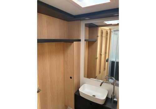 Autocaravana Integral SUNLIGHT I 69 L de Ocasión