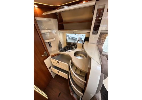 Carthago Chic C-Line I 49 LE Superior — Nueva