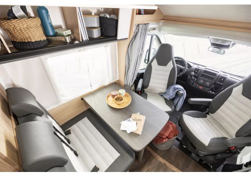 Autocaravana Perfilada SUNLIGHT V66 Adventure modelo 2025 Nueva en Venta