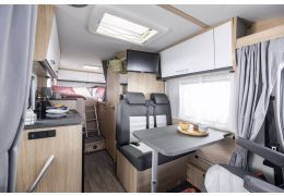 Autocaravana Perfilada SUNLIGHT V66 Adeventure modelo 2025 Nueva en Venta