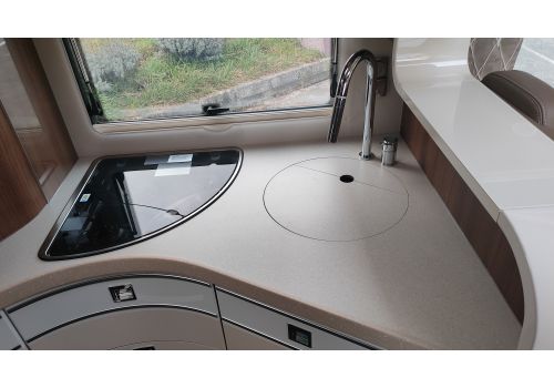Autocaravana Integral CARTHAGO Chic e-line I 51 QB DA de Ocasión