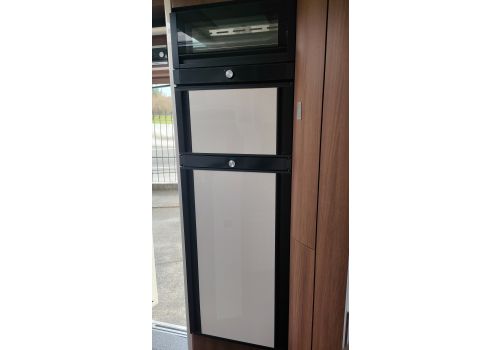 Autocaravana Integral CARTHAGO Chic e-line I 51 QB DA de Ocasión