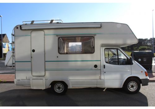 Autocaravana Capuchina RIVIERA Ford de Ocasión