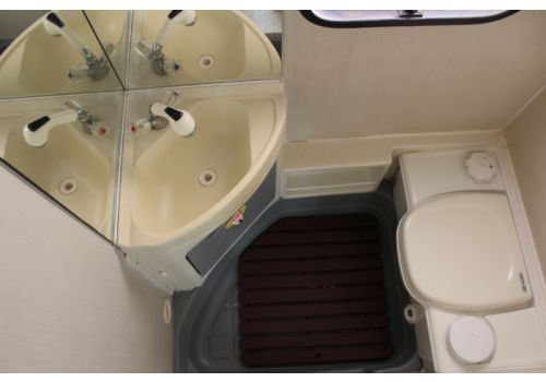 Autocaravana Capuchina RIVIERA Ford de Ocasión