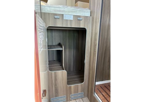 Autocaravana Perfilada ROLLER TEAM Kronos 291 P FIT en Alquiler