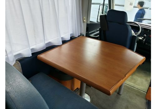 Autocaravana Integral KNAUS Travel Liner 658 de Ocasión