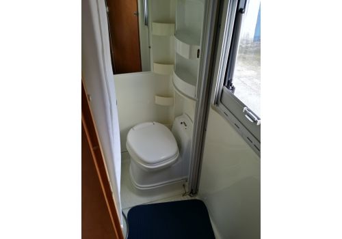 Autocaravana Integral KNAUS Travel Liner 658 de Ocasión