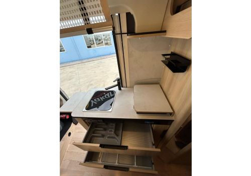 Furgoneta Cámper DREAMER Camper Van XL Saphir Select de Ocasión
