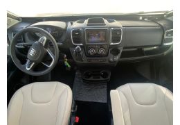 Furgoneta Cámper DREAMER Camper Van XL Saphir Select en Alquiler