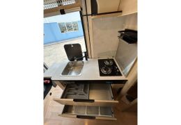 Furgoneta Cámper DREAMER Camper Van XL Saphir Select en Alquiler