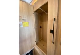 Furgoneta Cámper DREAMER Camper Van XL Saphir Select en Alquiler