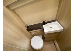 Furgoneta Cámper DREAMER Camper Van XL Saphir Select en Alquiler