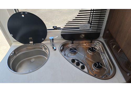 Autocaravana Perfilada BENIMAR Tessoro 440UP de Ocasión