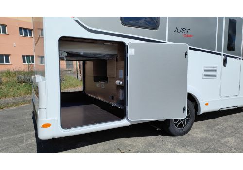Autocaravana Perfilada DETHLEFFS Just Camp 7052 DBL de Ocasión