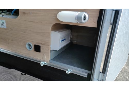 Autocaravana Perfilada DETHLEFFS Just Camp 7052 DBL de Ocasión