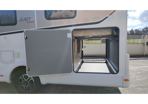 Autocaravana Perfilada DETHLEFFS Just Camp 7052 DBL de Ocasión