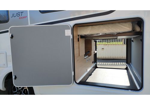 Autocaravana Perfilada DETHLEFFS Just Camp 7052 DBL de Ocasión
