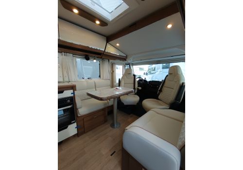 Autocaravana Integral RAPIDO 8096 ALDE de Ocasión
