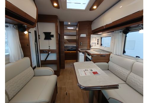 Autocaravana Integral RAPIDO 8096 ALDE de Ocasión