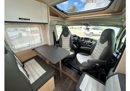 Autocaravana Perfilada SUNLIGHT V60 Adventure Edition de Ocasión