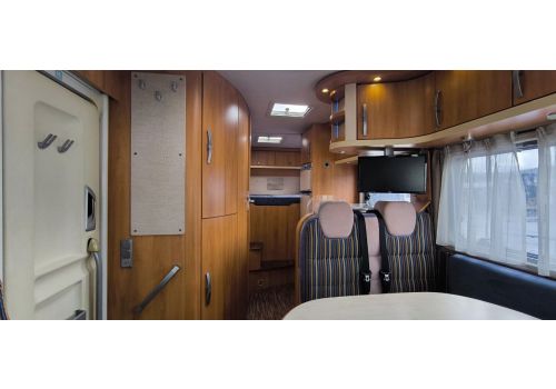 Autocaravana Integral HYMER B614CL de Ocasión