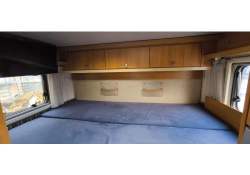Autocaravana Integral HYMER B614CL de Ocasión
