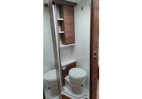 Autocaravana Integral RAPIDO 854F de Ocasión