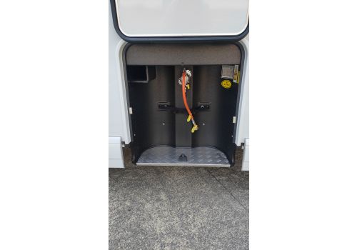 Autocaravana Integral CARTHAGO C2-Tourer I148 RB-QB "L" Comfort de Ocasión