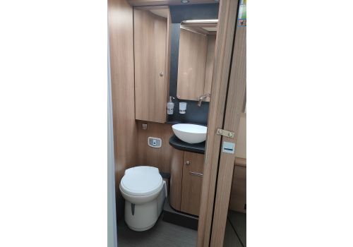 Autocaravana Integral CARTHAGO C2-Tourer I148 RB-QB "L" Comfort de Ocasión